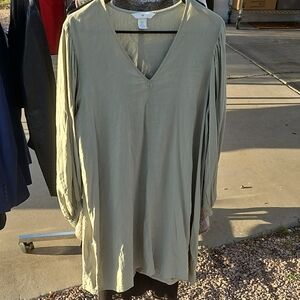 H&M Olive Green Long Sleeve V-Neck Dress